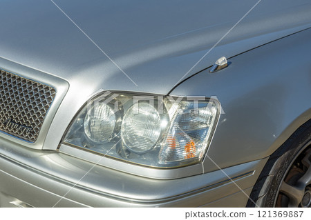 Headlight of the old car Headlight of the old car 121369887