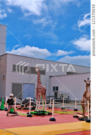 Sky Plaza Stella 9 Animal Fountain Scenery 121370038