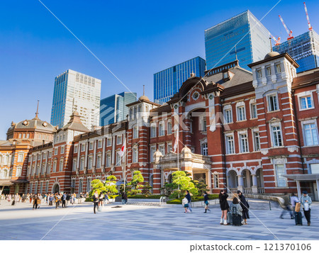 Tokyo Station Marunouchi Station building Tokyo Station Marunouchi Station building 121370106