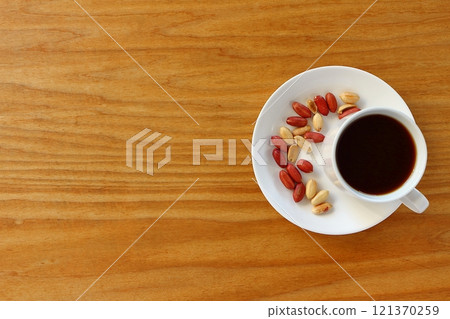 Coffee and peanuts 121370259