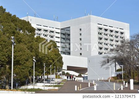 中央大學 121370475