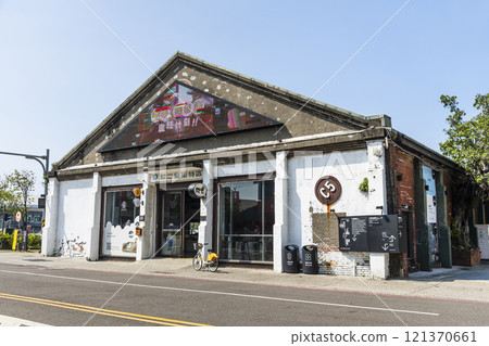 Building view of the Pier-2 Art Center in the port of Kaohsiung, Taiwan. 121370661