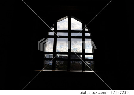 Matsumoto Castle, castle tower, winter 121372303