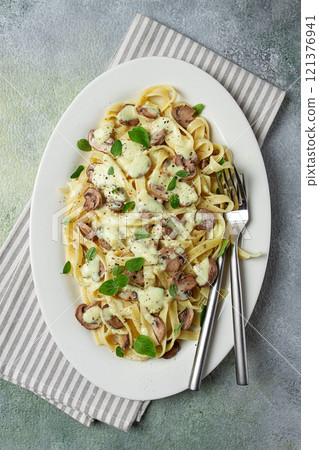 fettuccine with champignons, basil, in cream sauce, homemade, no people, 121376941