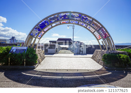 Symbolic Gate Kojima Tourist Port on the Seto Inland Sea (Kurashiki City, Okayama Prefecture) 121377625