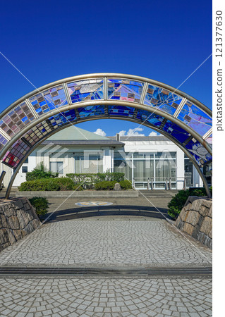 瀨戶內海的象徵門兒島觀光港（岡山縣倉敷市） 121377630