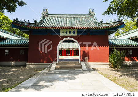 Building view of the Koxinga Shrine(Yanping Junwang Temple) in Tainan, Taiwan, is the only Fujianese-style shrine in Taiwan. Building view of the Koxinga Shrine(Yanping Junwang Temple) in Tainan, Taiwan, is the only Fujianese-style shrine in Taiwan. 121377891