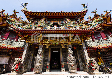 The building view of the Baishatun Gongtian Temple in Miaoli, Taiwan, is worshiped to the sea goddess Mazu. 121377951