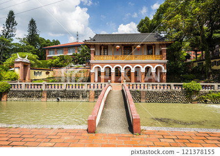 The beautiful view of Lin's Garden in Wufeng (Lai Yuen) in Taichung, Taiwan. It is one of the four famous gardens in Taiwan. 121378155