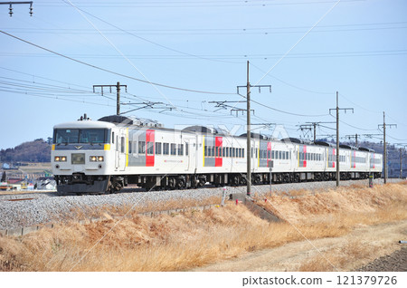 上越線 八木原-澀川 JR東日本 185系 OM02編組(大宮)轉發 上越線 八木原-澀川 JR東日本 185系 OM02編組(大宮)轉發 121379726