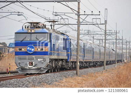 Tohoku Main Line, Kurihashi-Higashiwashimiya, JR East, EF510-502 (Tabata) + 24 series (Oku), Hokutosei 121380061