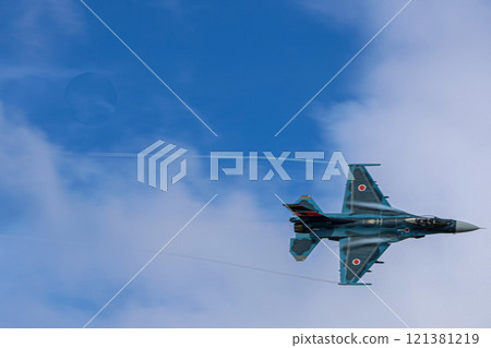 Fighter planes flying in the sky Fighter planes flying in the sky 121381219