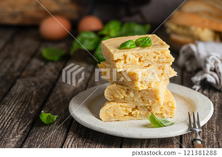 Spanish omelette with potatoes 121381288