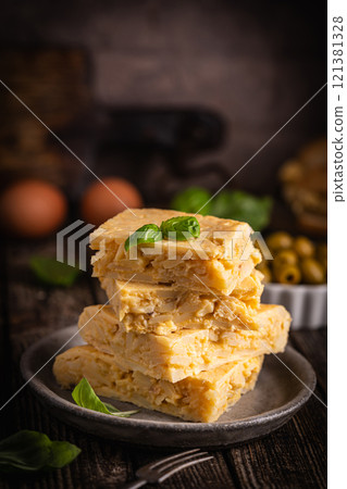 Spanish omelette with potatoes 121381328