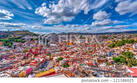 Large panorama of the cityscape of Guanajuato, Mexico 121386025