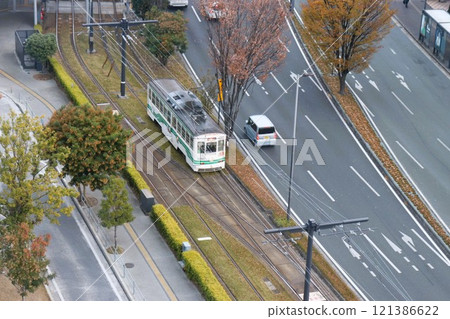 熊本縣熊本市九州熊本站前的舊熊本市電車 121386622