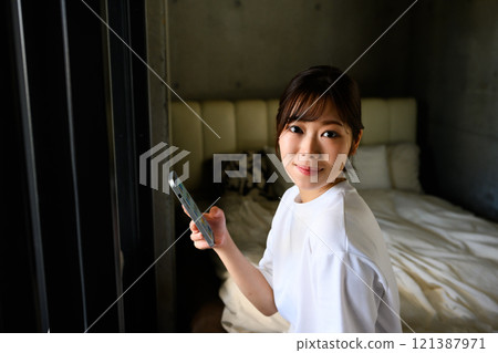 在工作室拍攝的肖像集 121387971