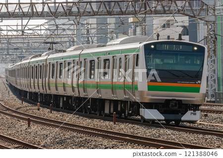 JR東日本E233系列通勤列車 121388046