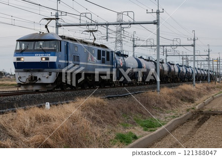 EF 210 cargo train 121388047