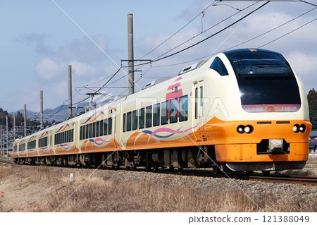 羽越本線特急伊那保E653系列 羽越本線特急伊那保E653系列 121388049