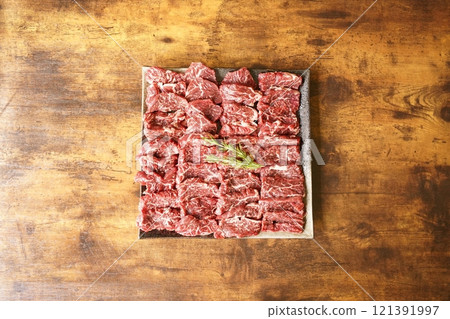 美味的牛裙牛排烤肉 美味的牛裙牛排烤肉 121391997