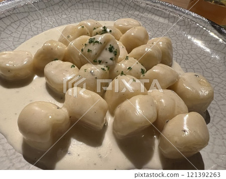 戈貢佐拉起司麵疙瘩義大利食品 121392263