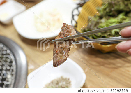 Korean beef bbq. grilled ribs 121392719