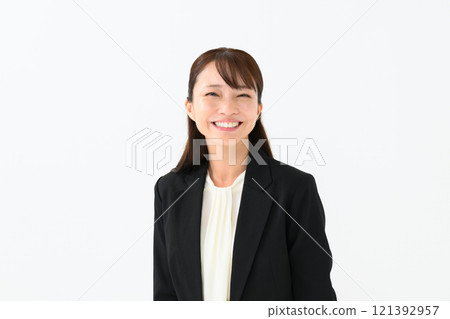 商務中年女性肖像 121392957