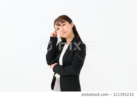Business middle-aged woman worries Business middle-aged woman worries 121393210