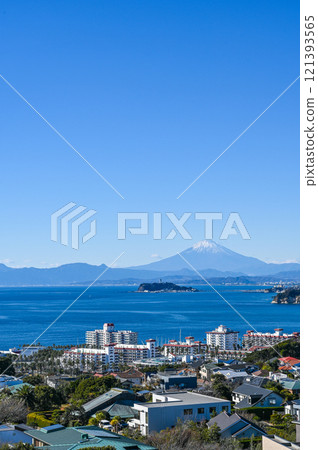 從神奈川縣逗子市廣山遠眺富士山 從神奈川縣逗子市廣山遠眺富士山 121393565
