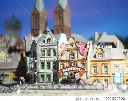 Miniature world Miniature world 121394600