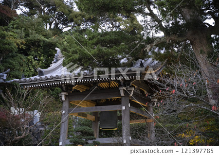 Hasedera Temple is one of the Buddhist temples in the city of Kamakura in Kanagawa Prefecture, Japan. 121397785