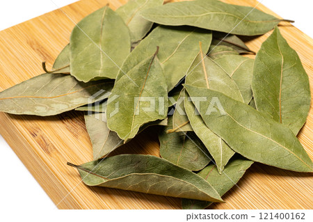 Leaves of Laurie 121400162