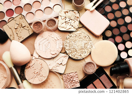 Varieties of face powders and foundations for perfect complexion, basic make up products to even out and matte skin, beauty cosmetics with brushes and sponges, selective focusVarieties of face powders Varieties of face powders and foundations for perfect complexion, basic make up products to even out and matte skin, beauty cosmetics with brushes and sponges, selective focusVarieties of face powders 121402865