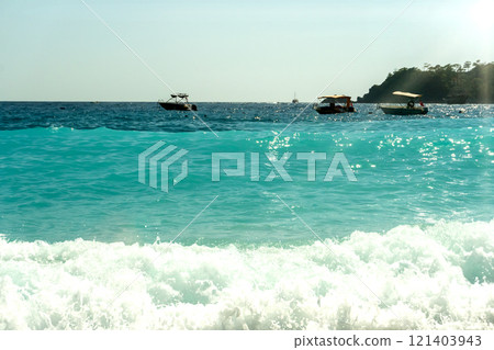Waves Rolling onto Tropical Beach Waves Rolling onto Tropical Beach 121403943