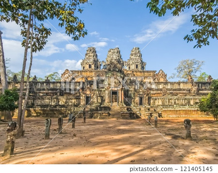 Ta Keo Wat temple in Angkor, Cambodia Ta Keo Wat temple in Angkor, Cambodia 121405145