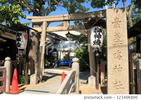 Main shrine 121406800