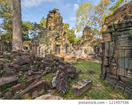 Banteay Bei Wat temple in Angkor, Cambodia 121407586