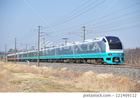 Joban Line Iwama-Hatori JR East E653 series K304+K352 train (Katsuta) Fresh Hitachi Joban Line Iwama-Hatori JR East E653 series K304+K352 train (Katsuta) Fresh Hitachi 121409112