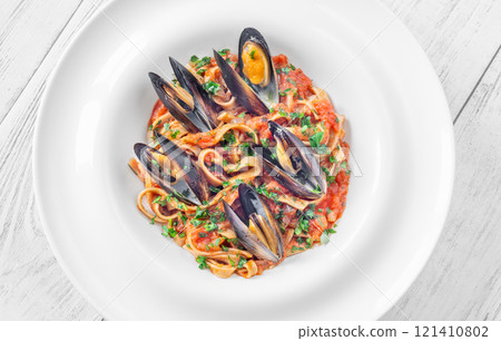 Marinara Mussel Pasta Marinara Mussel Pasta 121410802