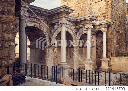 Hadrian's gate in Antalya old town, Turkey Hadrian's gate in Antalya old town, Turkey 121412703