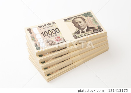 白色背景上的 500 萬日元 白色背景上的 500 萬日元 121413175