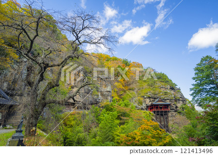 長野縣小諸市布引山少今寺的秋景 121413496