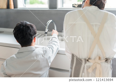 A plumber/equipment shop that checks water leaks, water pressure, and freezing. A plumber/equipment shop that checks water leaks, water pressure, and freezing. 121413694