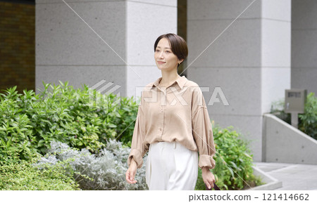 走在這座城市的女人 121414662