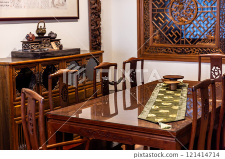 Asian interior 121414714