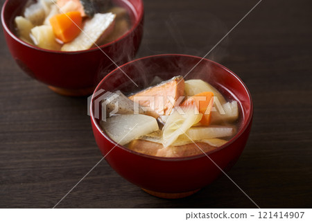 配料豐富的三平湯 配料豐富的三平湯 121414907