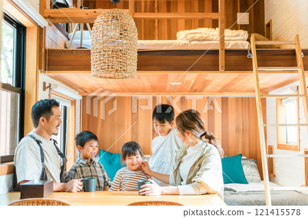 Glamping during summer vacation, family trips, and log cabins for families (bungalows and cottages) Glamping during summer vacation, family trips, and log cabins for families (bungalows and cottages) 121415578