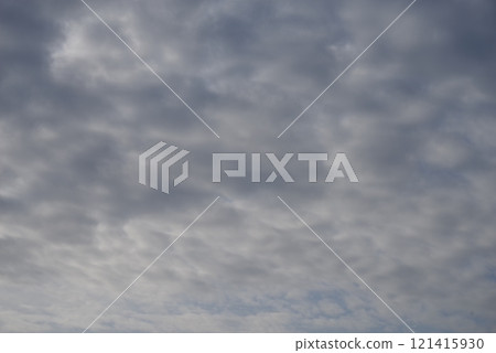 Cloudy sky, overcast weather, cloudy sky, gray sky 121415930