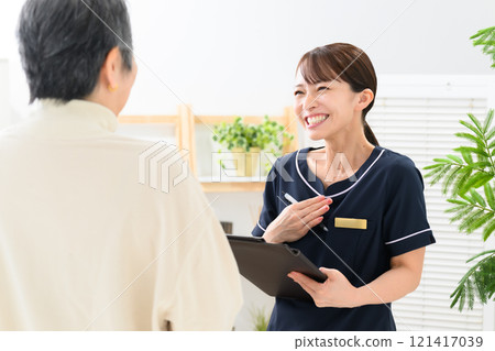 美容師面對面諮詢 121417039